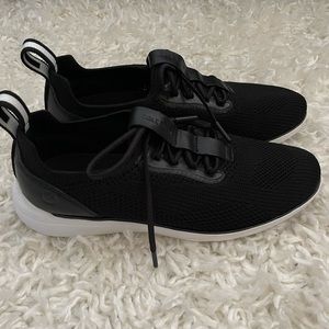 Women’s Cole Haan ZEROGRAND Black Sneakers Sz 7